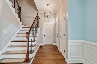 1362 Cartecay Dr NE in Atlanta, GA - Building Photo - Building Photo