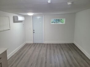 815 S Bay Ave in Sanford, FL - Building Photo - Building Photo