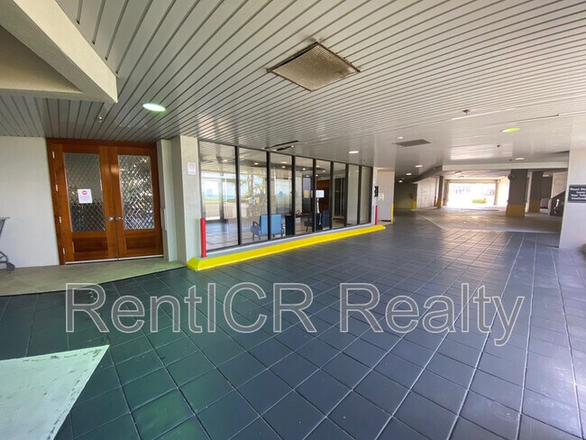 1660 Gulf Blvd in Clearwater, FL - Foto de edificio - Building Photo