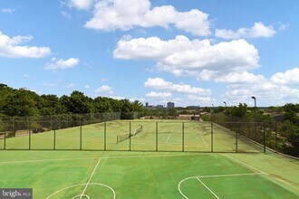301 N Beauregard St in Alexandria, VA - Building Photo - Building Photo