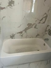 93-28 Ditmars Blvd in Queens, NY - Building Photo - Building Photo