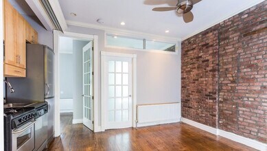 47 1/2 East 1st Street in New York, NY - Building Photo - Building Photo