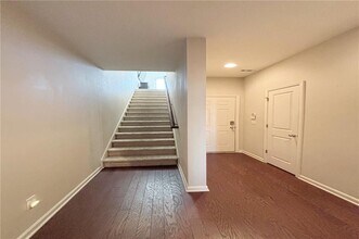 772 Liberty Commons Dr NW in Atlanta, GA - Building Photo - Building Photo