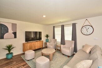 6558 Creek Cir, Unit 920 in Bessemer, AL - Building Photo - Building Photo