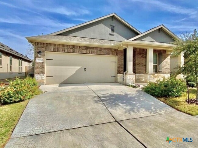 816 Alta Wy in Leander, TX - Foto de edificio - Building Photo