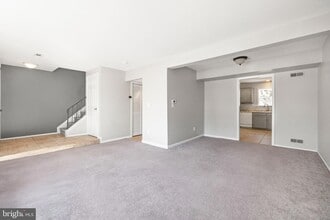 317 Osprey Ln in Voorhees Township, NJ - Building Photo - Building Photo