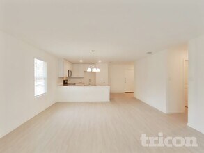 5715 Vista Point in San Antonio, TX - Building Photo - Building Photo