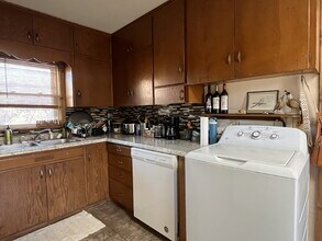 611 S McFarland St in Stillwater, OK - Building Photo - Building Photo