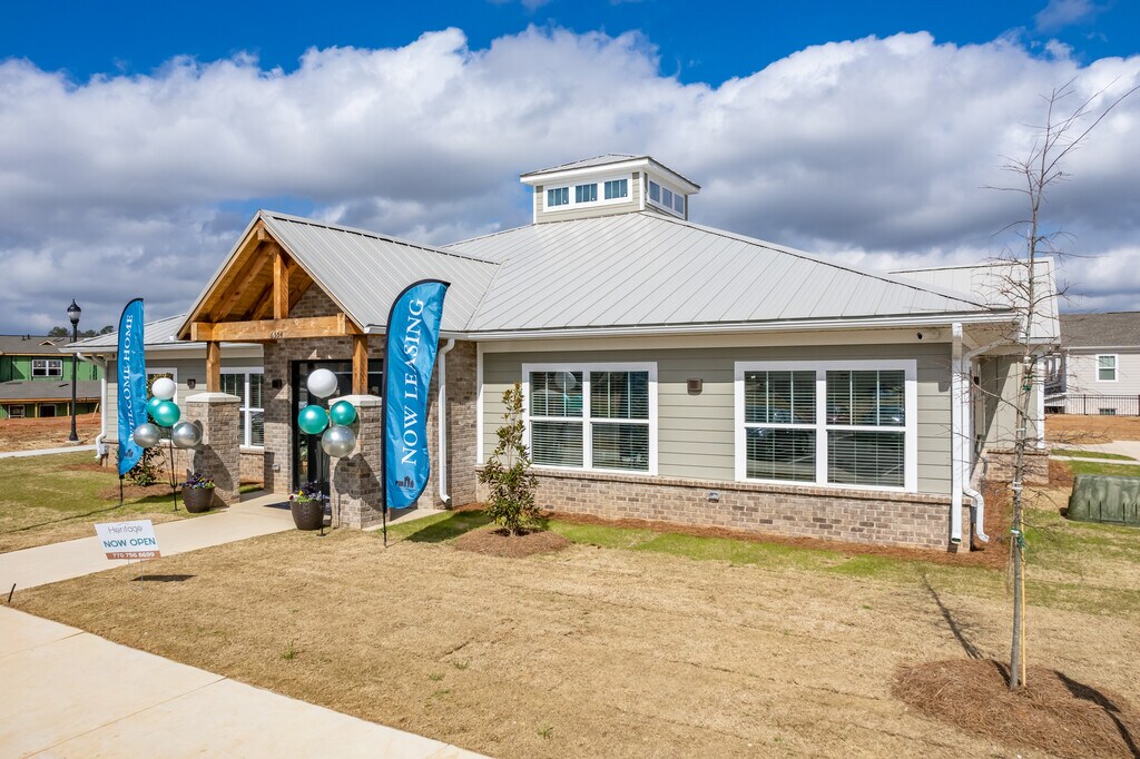 Heritage Townhomes Lithonia, GA Apartments