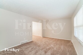 1369 Greenock Rd in Columbus, OH - Foto de edificio - Building Photo