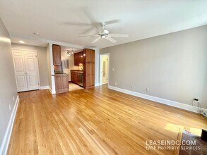 220 13th St SE in Washington, DC - Building Photo - Building Photo