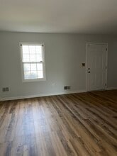 4 Doncaster Ct in Annapolis, MD - Building Photo - Building Photo