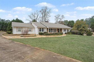 1001 Wiley Bridge Rd in Woodstock, GA - Building Photo - Building Photo