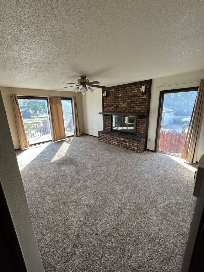 property at 527 Downing Ave