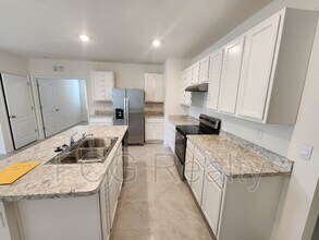 3671 Giorgio Dr in Winter Haven, FL - Building Photo - Building Photo