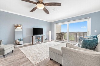 3385 Coastal Hwy, Unit 3 in St. Augustine, FL - Building Photo - Building Photo