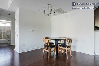 1212 McClellan Dr in Los Angeles, CA - Building Photo - Building Photo