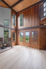 2221 Timothy Dr NW in Salem, OR - Building Photo - Building Photo