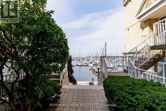 30 Stadium Rd in Toronto, ON - Building Photo - Building Photo