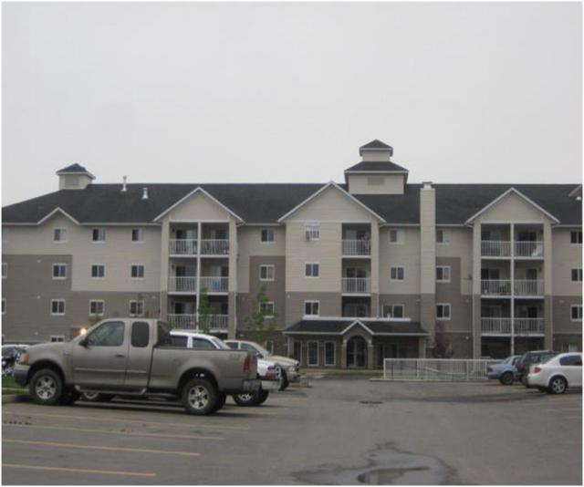 11240 104 Ave. in Grande Prairie, AB - Building Photo