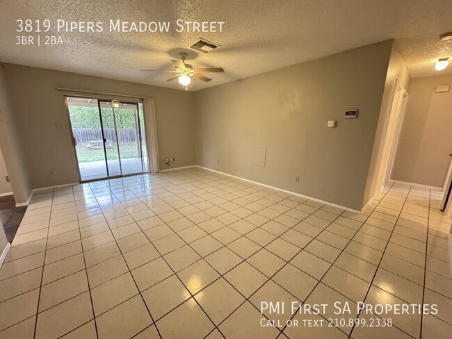 3819 Pipers Meadow St in San Antonio, TX - Building Photo - Building Photo