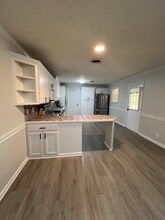 1102 Auburn Ave in Monroe, LA - Building Photo - Building Photo