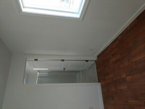 19061 Madison Ave in Castro Valley, CA - Foto de edificio - Building Photo