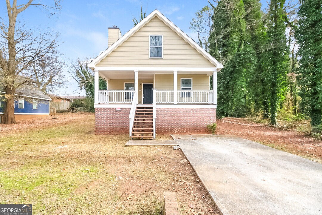 2162 Rachael St SE in Atlanta, GA - Building Photo