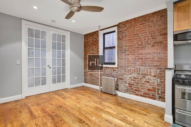 Second Avenue in New York, NY - Building Photo - Building Photo