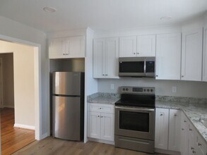 104 Sadler Ave in Colonial Heights, VA - Building Photo - Building Photo