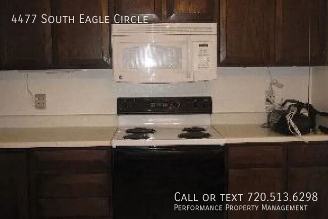 4477 S Eagle Cir in Aurora, CO - Building Photo - Building Photo
