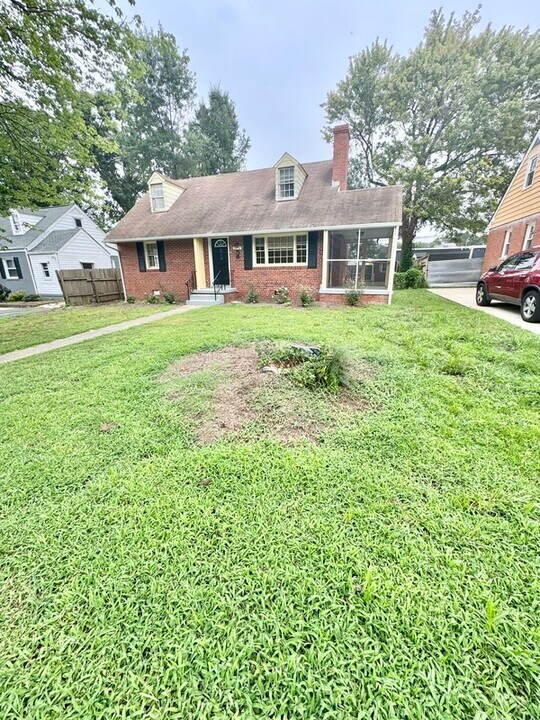 6012 Mann Ave in Richmond, VA - Building Photo