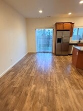 450 SW 3rd Ave in Canby, OR - Building Photo - Building Photo