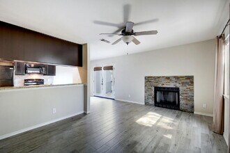 6700 Cooper Ln in Austin, TX - Building Photo - Building Photo