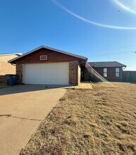 1206 SW 60th St in Lawton, OK - Building Photo - Building Photo