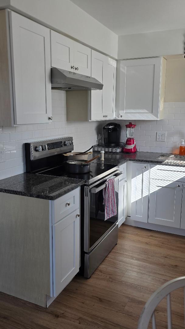 20 Arrowhead Dr in Algonquin, IL - Building Photo - Building Photo