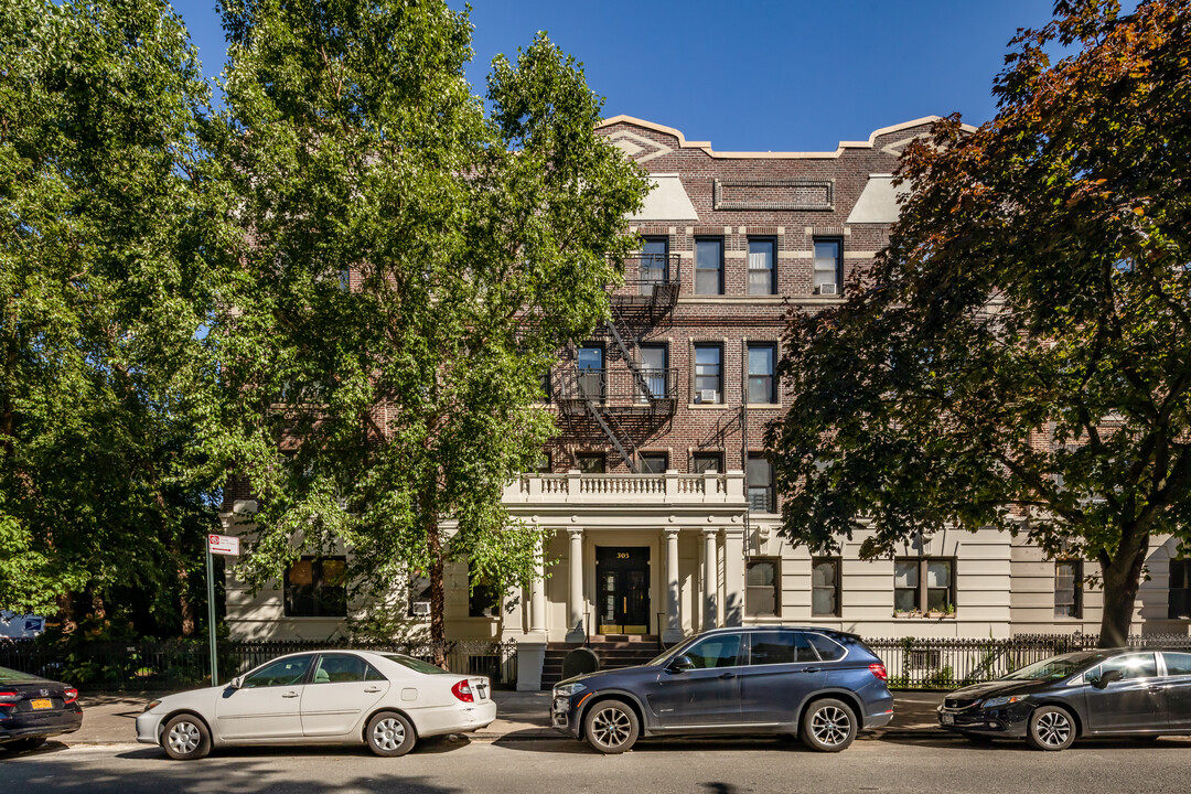 305 8th Ave in Brooklyn, NY - Foto de edificio