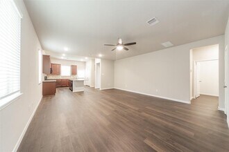 6427 Purple Wreath Way in Katy, TX - Building Photo - Building Photo