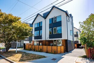 1131 NW 57th St in Seattle, WA - Building Photo