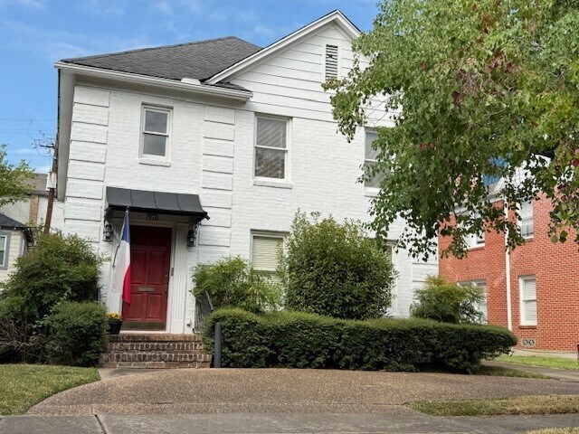 1710 Bolsover St in Houston, TX - Building Photo