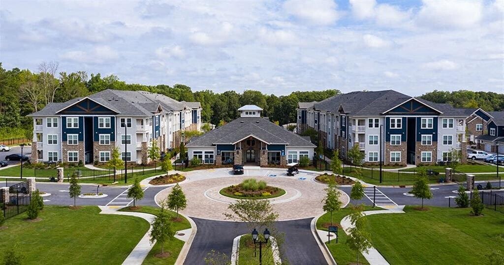 Promenade at Newnan Crossing Apartments in Newnan, GA