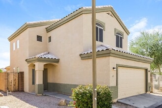 1750 W Union Hills Dr in Phoenix, AZ - Building Photo - Building Photo