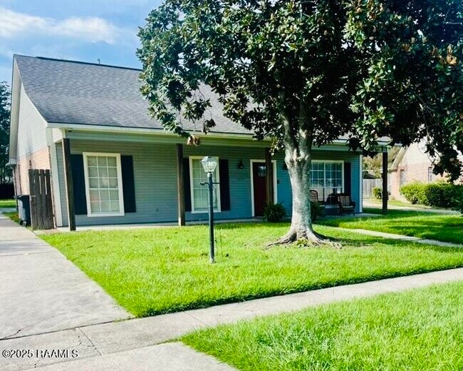property at 13313 Parwood Ave