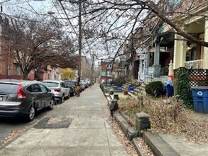 4416 Locust Ave in Philadelphia, PA - Building Photo - Building Photo