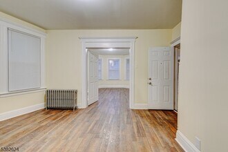 178 N 16th St in East Orange, NJ - Building Photo - Building Photo
