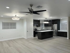 8176 Dale St in Buena Park, CA - Building Photo - Building Photo