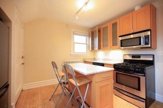 1912 Brown Ave in Evanston, IL - Building Photo - Building Photo