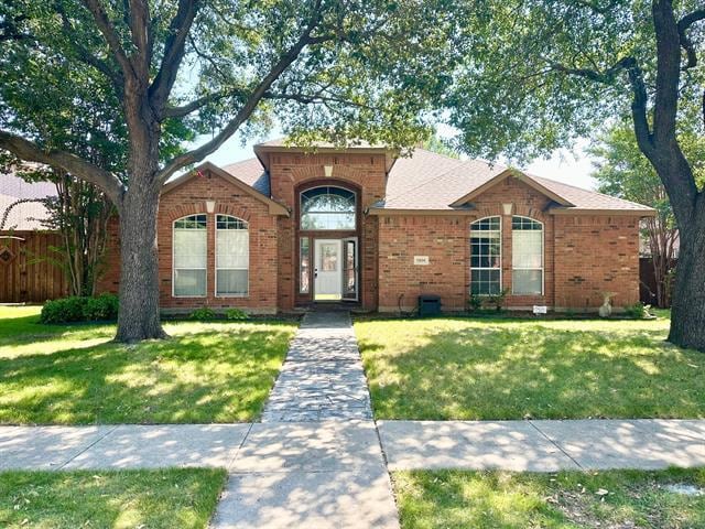 property at 5404 Belle Chasse Ln