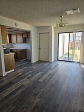 932 Kinnett Ave in Ridgecrest, CA - Building Photo - Building Photo