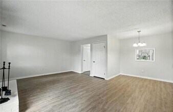 2333 Meadows Landing in Chesapeake, VA - Building Photo - Building Photo